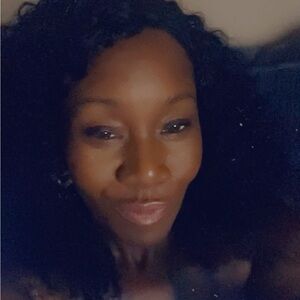 Meet your Posher, Lavette